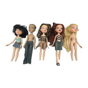 Vintage 2000s Bratz Dolls Lot